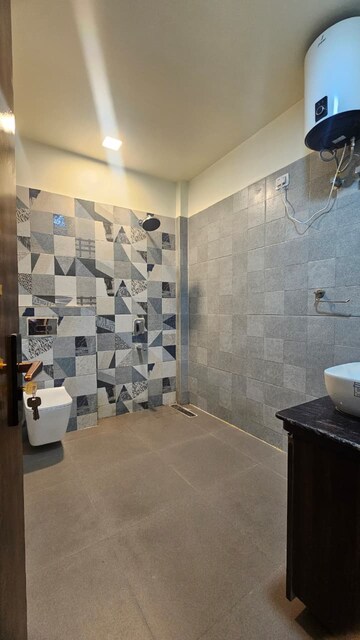 Team Area in 3 BHK Independent House at Gomti Nagar – for Rent