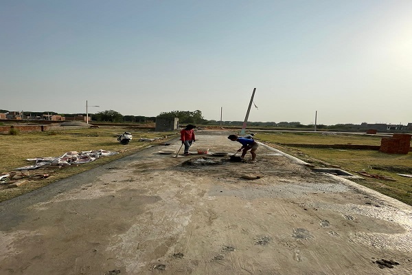 Plot For Sale in Victoria City