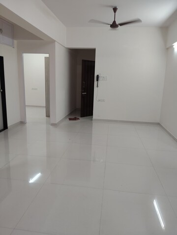 Room in 3 BHK Apartment at Pestom Sagar Colony, Chembur – for Rent