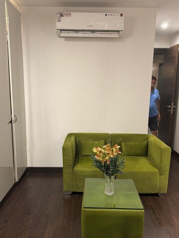 Furnished Amenities in 4 BHK Builder Floor at DLF Queens Court, Greater Kailash ii – for Rent