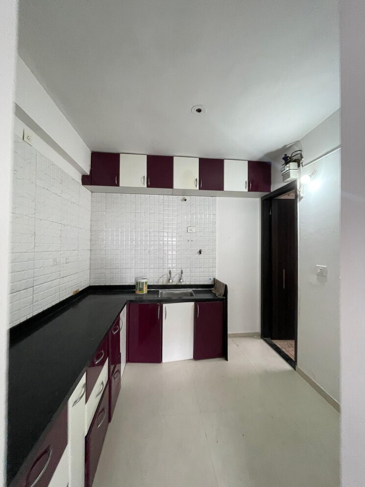Kitchen, gayatree-landmark-phase-1 2 Bedroom 750 Sq.Ft. Apartment In Thergaon Pune 9096685