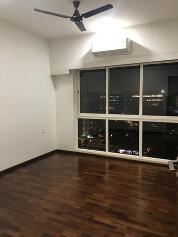 Room in 2 BHK Apartment at Omkar Meridia, Kurla West – for Rent