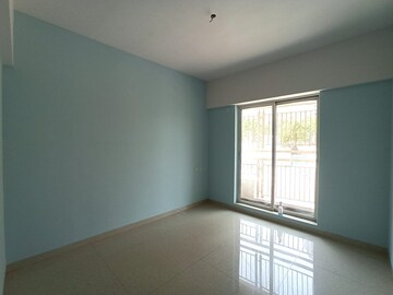 Room in 2 BHK Apartment at Sunrise Glory, Shilphata – for Rent