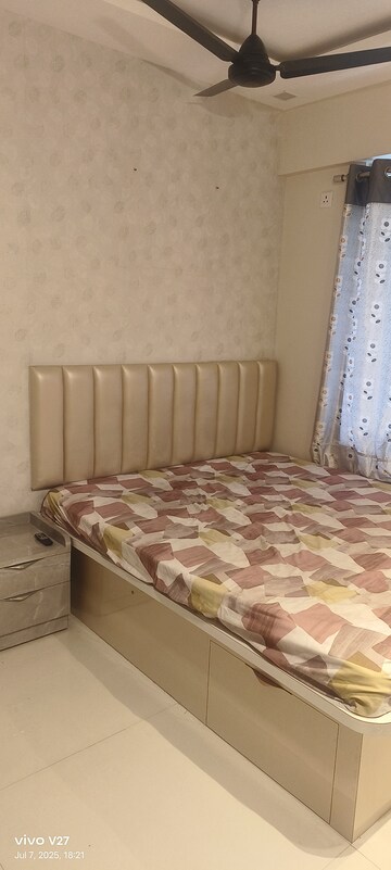 Bedroom in 2 BHK Apartment at Krisala 41 Elite, Tathawade – for Rent