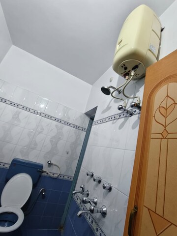 Bathroom in 2 BHK Independent House at Gomti Nagar – for Rent