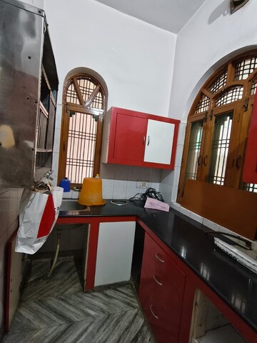 Kitchen in 2 BHK Independent House at Gomti Nagar – for Rent