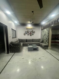 3.5 BHK + Pooja Room Builder Floor For Sale in Saraswati Garden