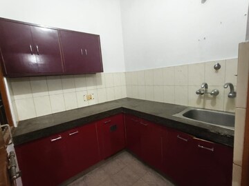 Kitchen in 2 BHK Independent House at Gomti Nagar – for Rent