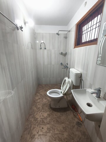Bathroom in 2 BHK Independent House at Gomti Nagar – for Rent