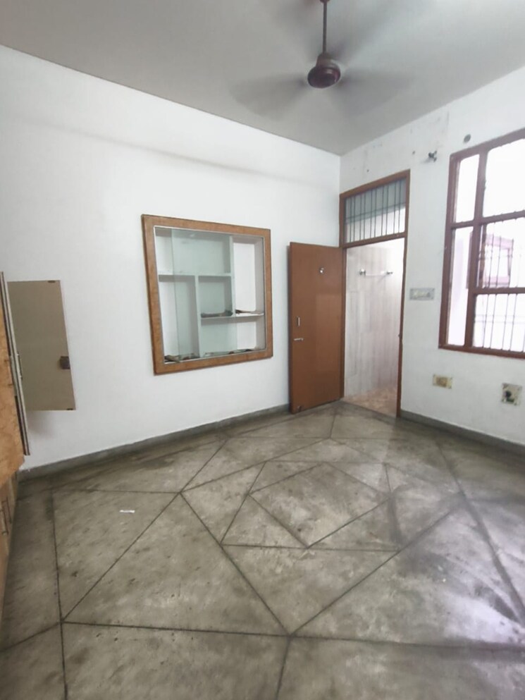 Room, gomti nagar 2 Bedroom 1250 Sq.Ft. Independent House In Gomti Nagar Lucknow 9096769