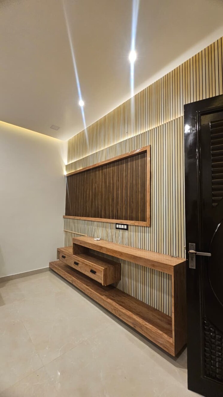 Balcony, gomti nagar 3 Bedroom 2152 Sq.Ft. Independent House In Gomti Nagar Lucknow 9096776