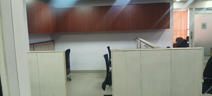 Bathroom, vibhuti khand Commercial Office Space 1500 Sq.Ft. In Vibhuti Khand Lucknow 9096786