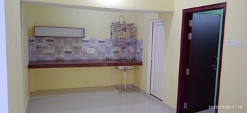 Kitchen in 1.5 BHK Independent House at Gomti Nagar – for Rent
