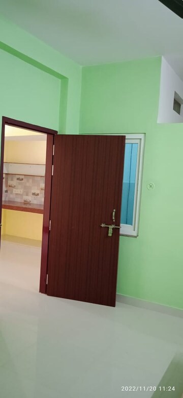 Room in 1.5 BHK Independent House at Gomti Nagar – for Rent