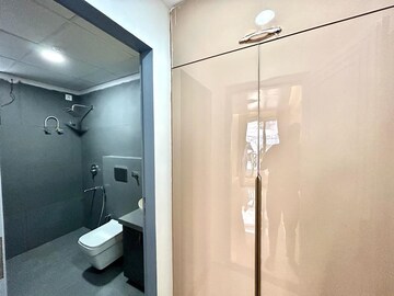 Bathroom in 3 BHK Apartment at Mansarovar Extension – for Rent