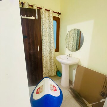 Furnished Amenities in  Pg at Gomti Nagar – for Rent