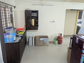 Furnished Amenities in 2 BHK Apartment at KV Meadows, Koramangala – for Rent