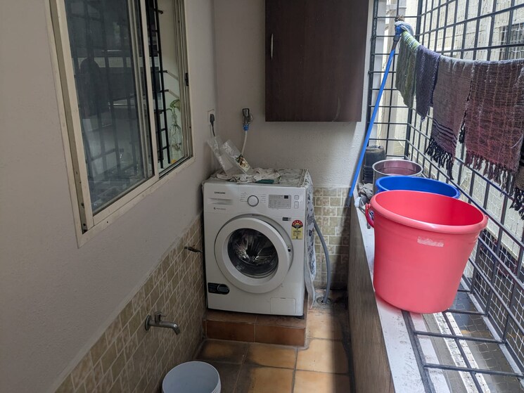 Bathroom, kv-meadows 2 Bedroom 1250 Sq.Ft. Apartment In Koramangala Bangalore 9096820