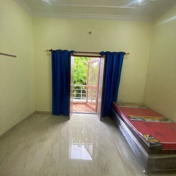 Bedroom in 1 RK Independent House at Gomti Nagar – for Rent