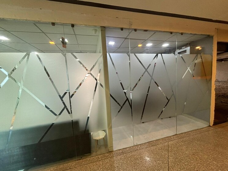 Team Area, vibhuti khand Commercial Office Space 1800 Sq.Ft. In Vibhuti Khand Lucknow 9096840