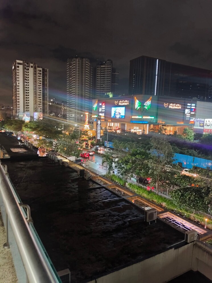 Swimming Pool, kolte-patil-western-avenue 2 Bedroom 750 Sq.Ft. Apartment In Wakad Pune 9096834