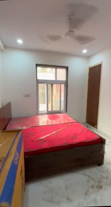 Bedroom in 3 BHK Builder Floor at Mayur Vihar Phase 1 – for Rent