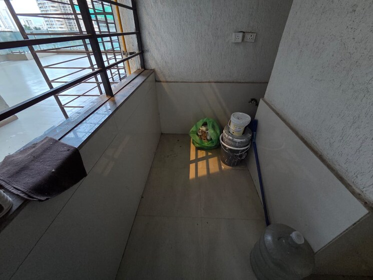 undefined, ghodbunder road 3 Bedroom 1800 Sq.Ft. Apartment In Ghodbunder Road Thane 9096855