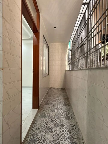 Building Lobby in 4 BHK Builder Floor at The Vegas, Sector 16b Dwarka – for Sale