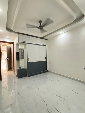 Room in 4 BHK Builder Floor at The Vegas, Sector 16b Dwarka – for Sale