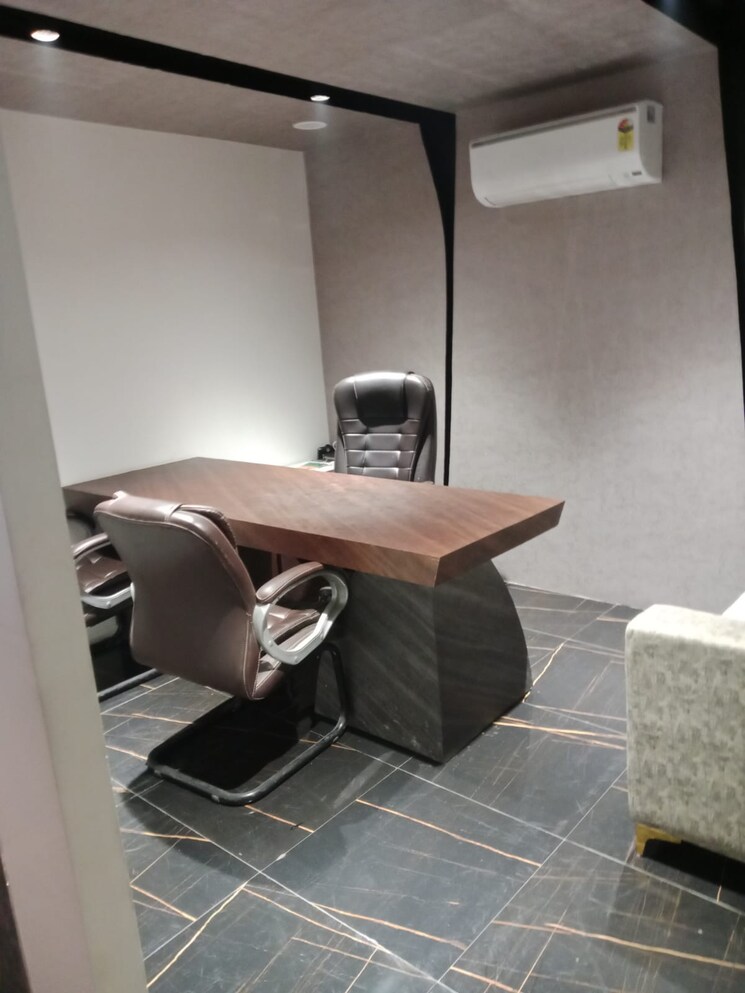 Team Area, vibhuti khand Commercial Office Space 3000 Sq.Ft. In Vibhuti Khand Lucknow 9096894