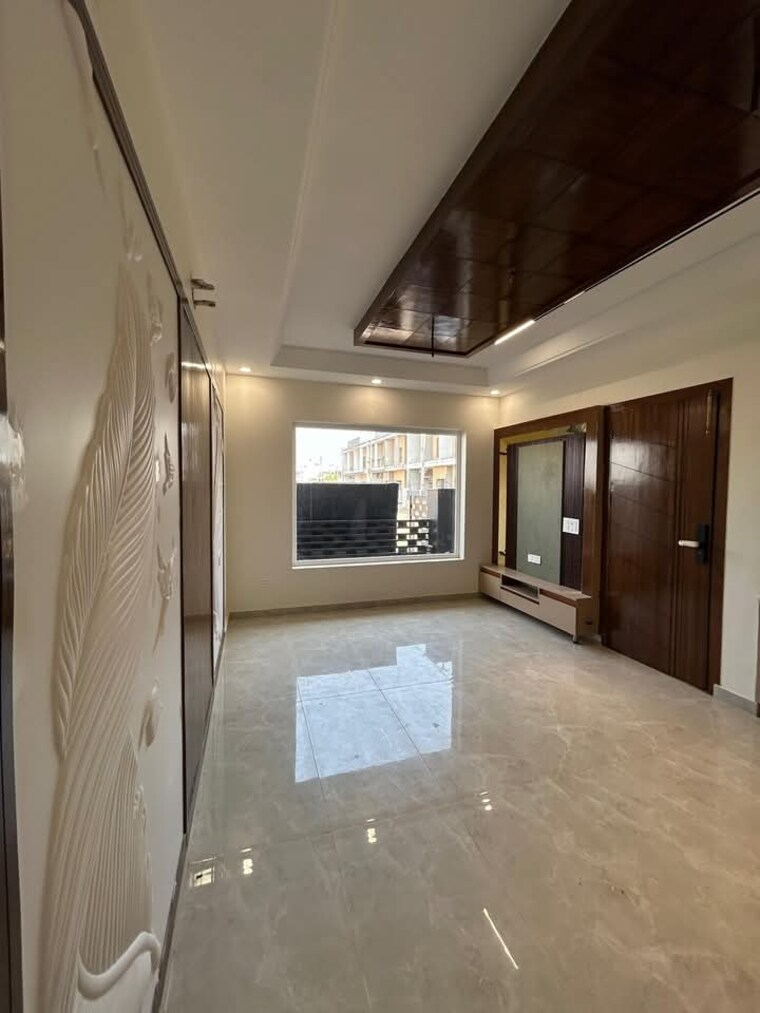 Room, sector 123 4 Bedroom 110 Sq.Yd. Independent House In Sector 123 Mohali 9096903