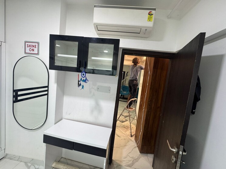 Team Area, alpa-apartment 4 Bedroom 2200 Sq.Ft. Apartment In Worli Mumbai 9096921