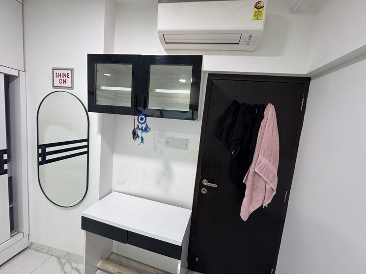 Team Area, alpa-apartment 4 Bedroom 2200 Sq.Ft. Apartment In Worli Mumbai 9096921