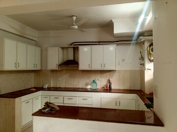 Kitchen in 4 BHK Apartment at Abhinandan CGHS, Sector 51 – for Rent
