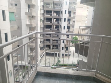 3 BHK Apartment – Exterior View View at Ram Shanti Apartment, Sector 52 - for Rent