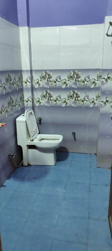 Bathroom in 2.5 BHK Independent House at Faizabad Road – for Rent