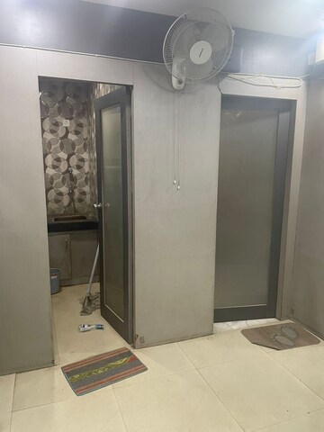Room in  Office Space at Vibhuti Khand – for Rent