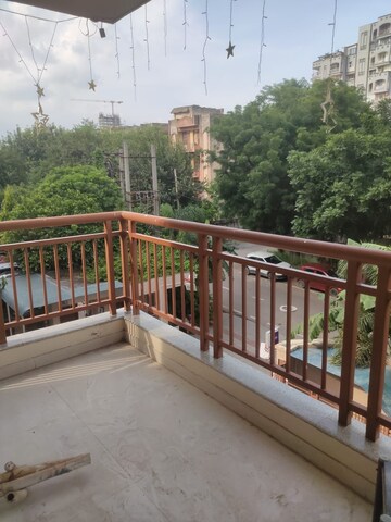 Balcony in 4 BHK Apartment at Abhas Apartment, Sector 56 – for Rent