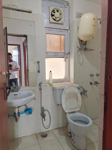 Bathroom in 3 BHK Apartment at Vastu Apartments, Sector 55 – for Rent