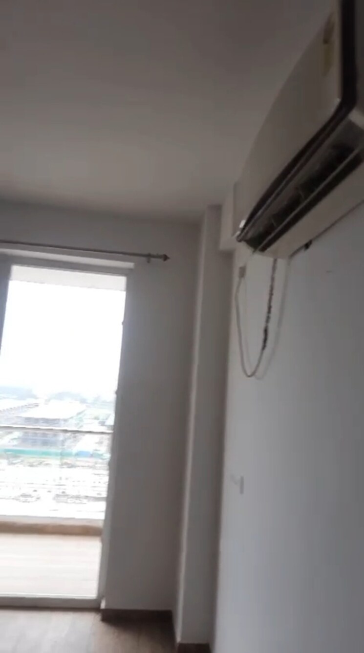 undefined, omaxe-royal-residency-faridabad 3 Bedroom 1925 Sq.Ft. Apartment In Sector 79 Faridabad 9096996