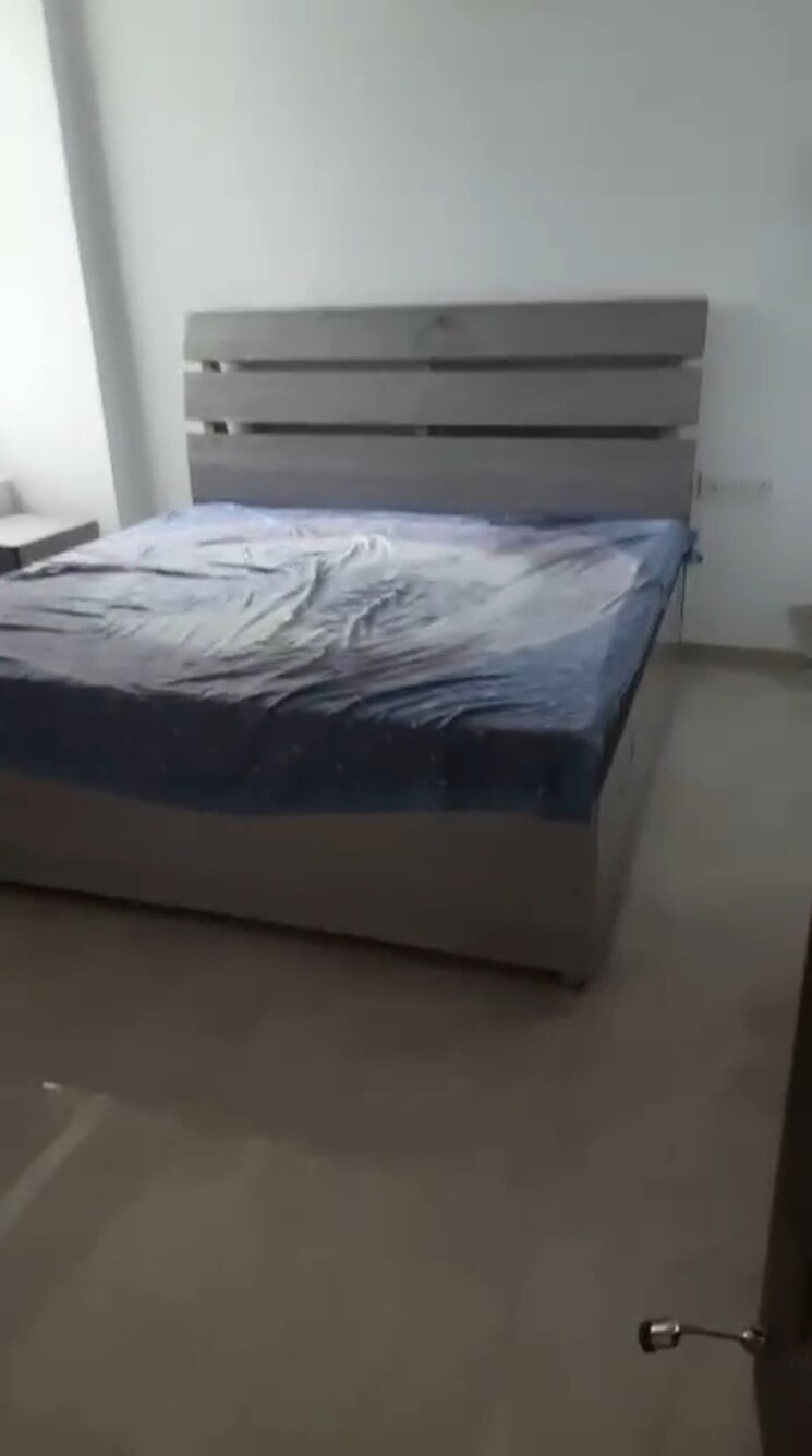 Bedroom, omaxe-royal-residency-faridabad 3 Bedroom 1925 Sq.Ft. Apartment In Sector 79 Faridabad 9096996