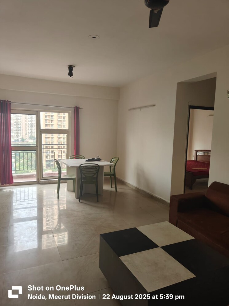 Living Room, gardenia-golf-city 3.5 Bedroom 1550 Sq.Ft. Apartment In Sector 75 Noida 9097008