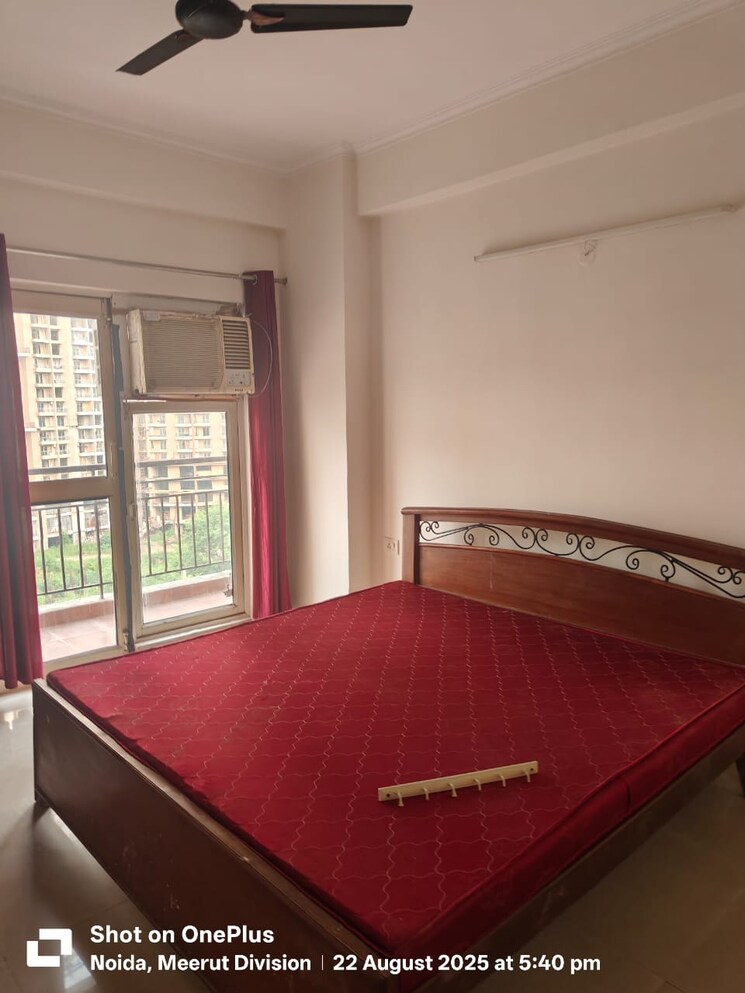 Bedroom, gardenia-golf-city 3.5 Bedroom 1550 Sq.Ft. Apartment In Sector 75 Noida 9097008