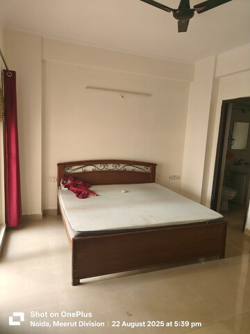 Bedroom in 3.5 BHK Apartment at Gardenia Golf City, Sector 75 – for Rent