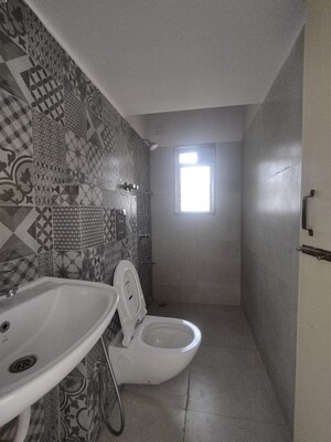 Bathroom in 2 BHK Apartment at Agarwal And Doshi Complex, Vasai West – for Sale