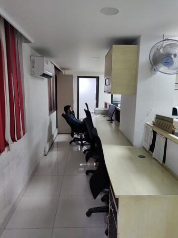 Team Area in  Office Space at Hazratganj – for Rent