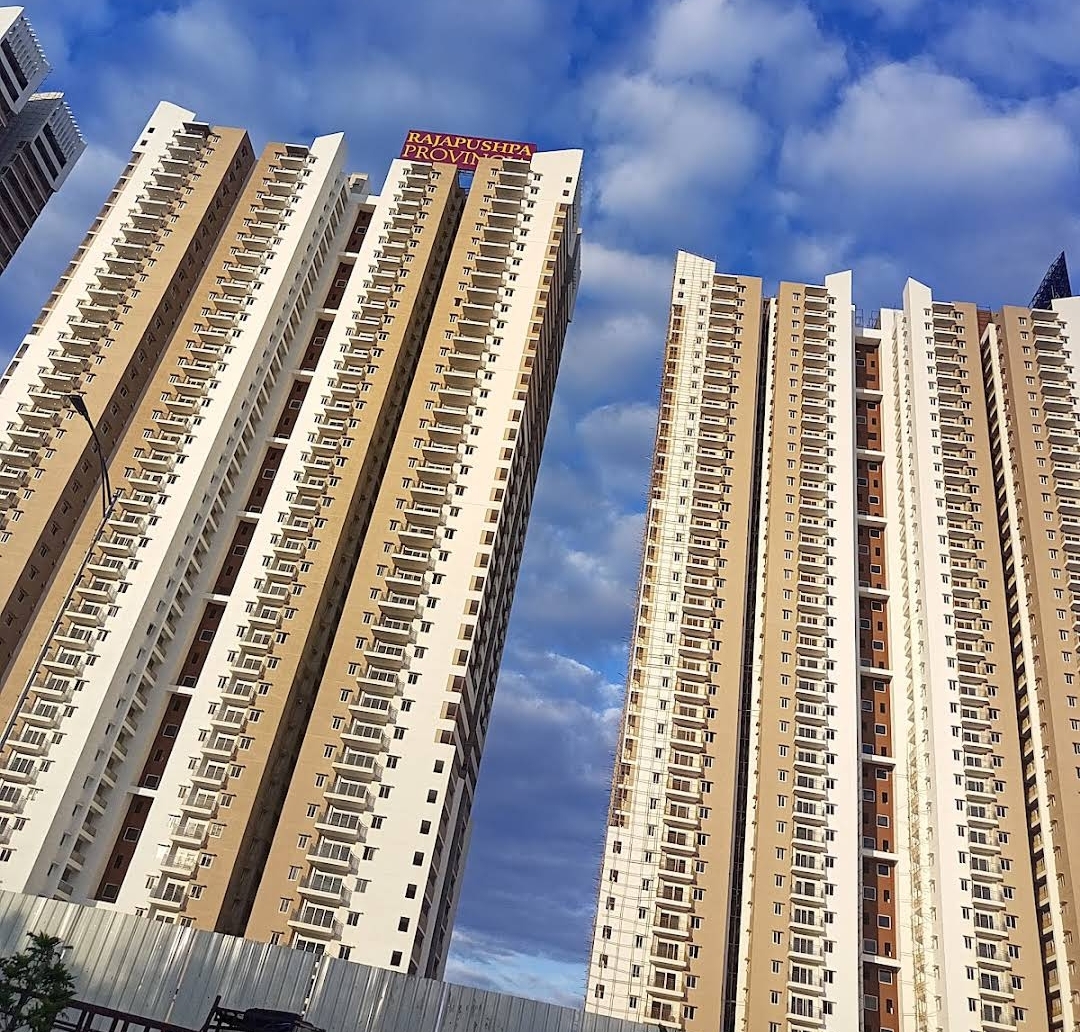 2 BHK Apartment For Rent in Rajapushpa Provincia