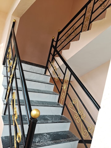 Staircase in  Pg at Dhanori – for Rent