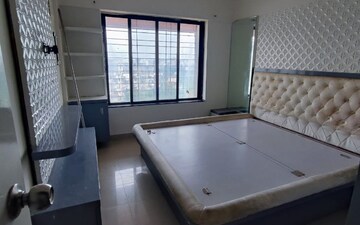 2 BHK Apartment For Rent in Tain Square, Wanwadi