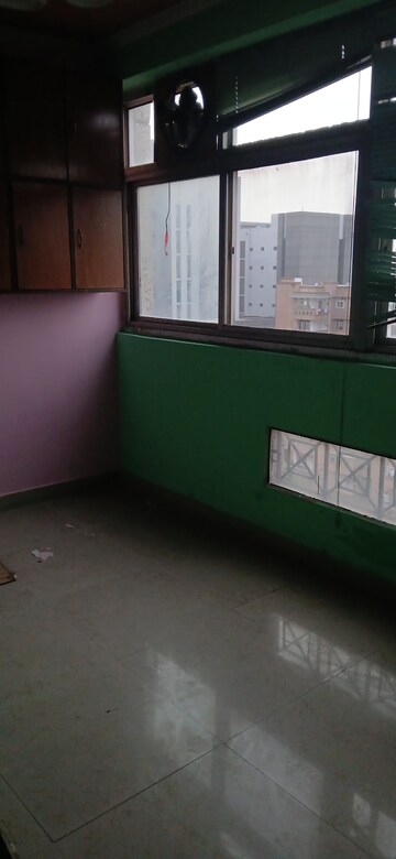 Furnished Amenities in 2 BHK Apartment at Designers Park Apartment, Sector 62 – for Rent